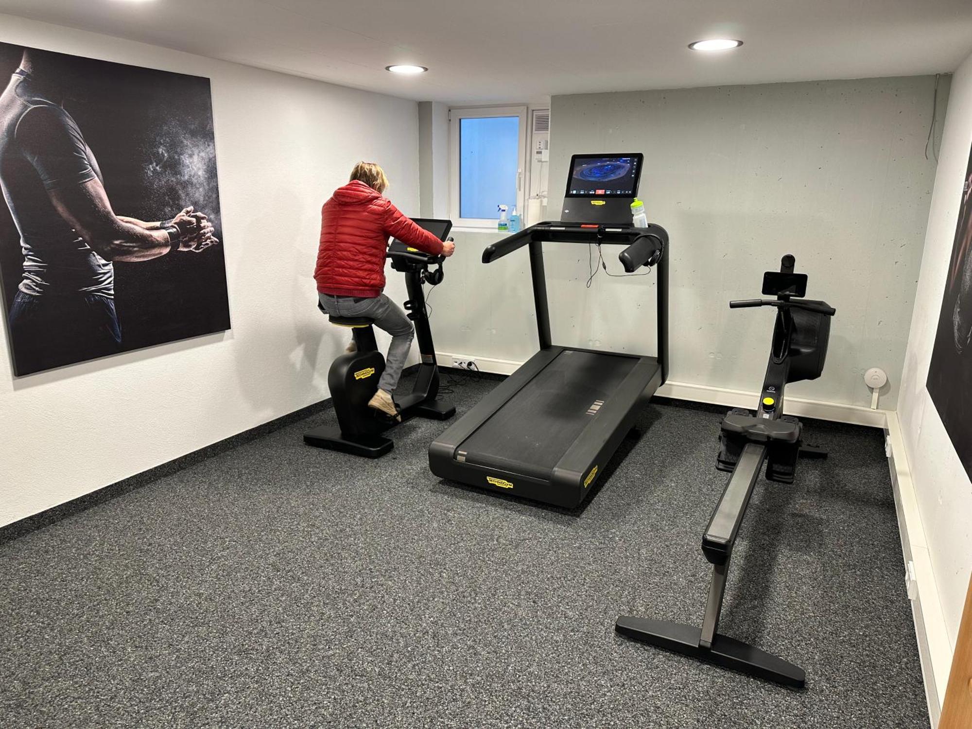 Hotel Garni Entstrasser Kitzbuhel Bagian luar foto